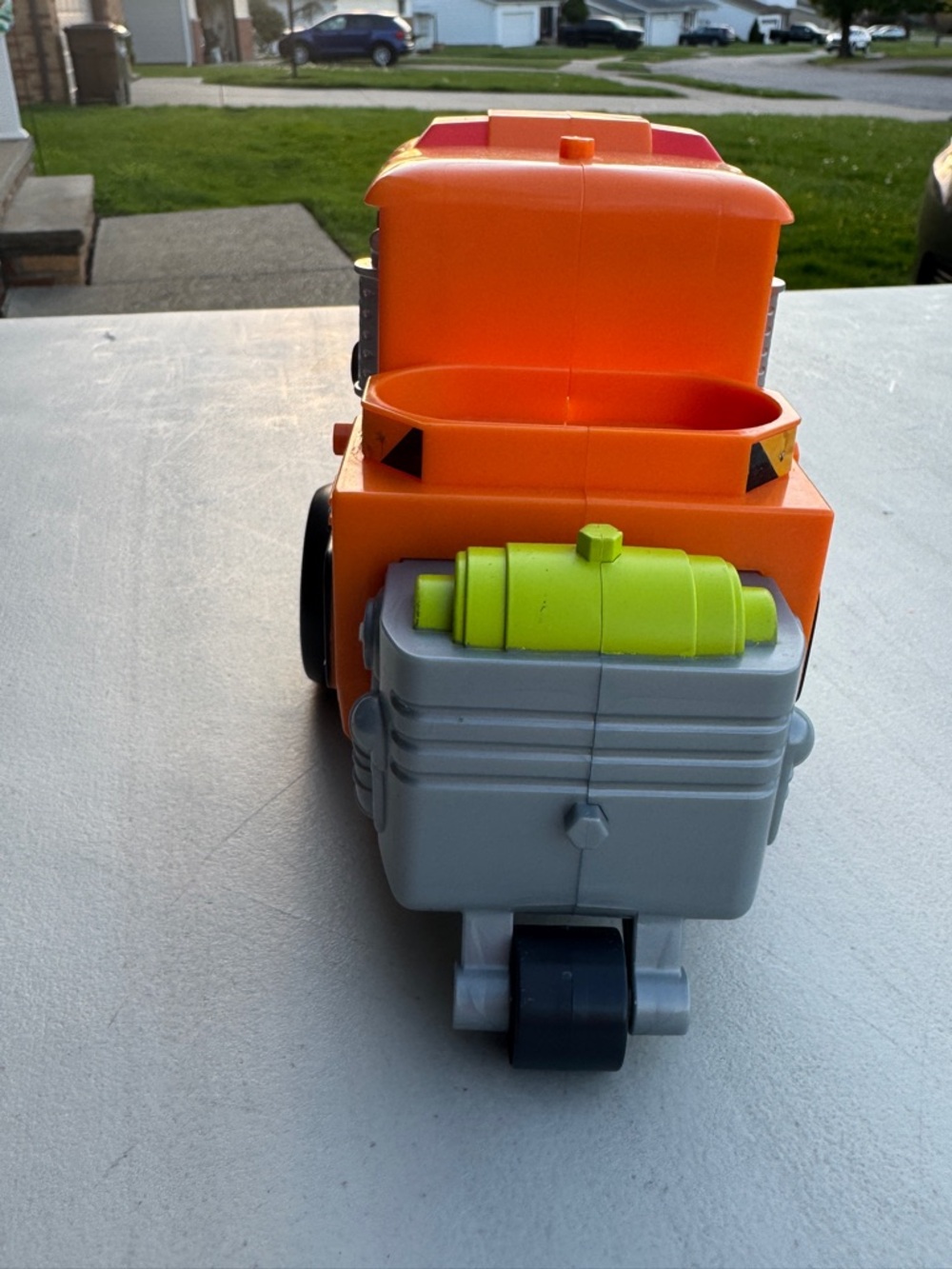 Grossery Gang Trash Pack Street Sweeper. Pre-owned - Picture 3 of 10